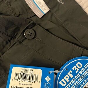 Columbia Women’s Dark Gray UPF 30 Pants Size 18S NWT